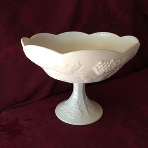 Vintage Colony Harvest Centerpiece Bowl